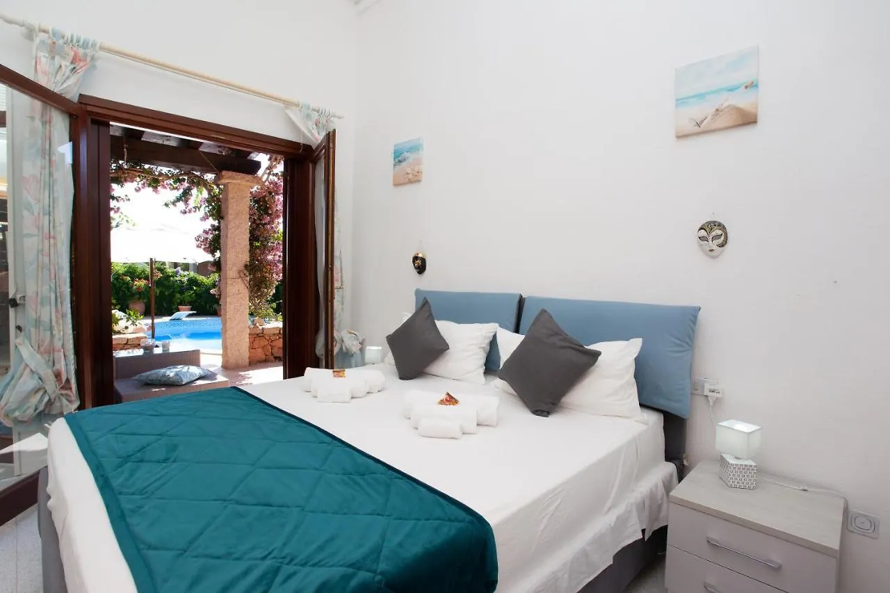 Villetta Le Rose San Teodoro  Italien